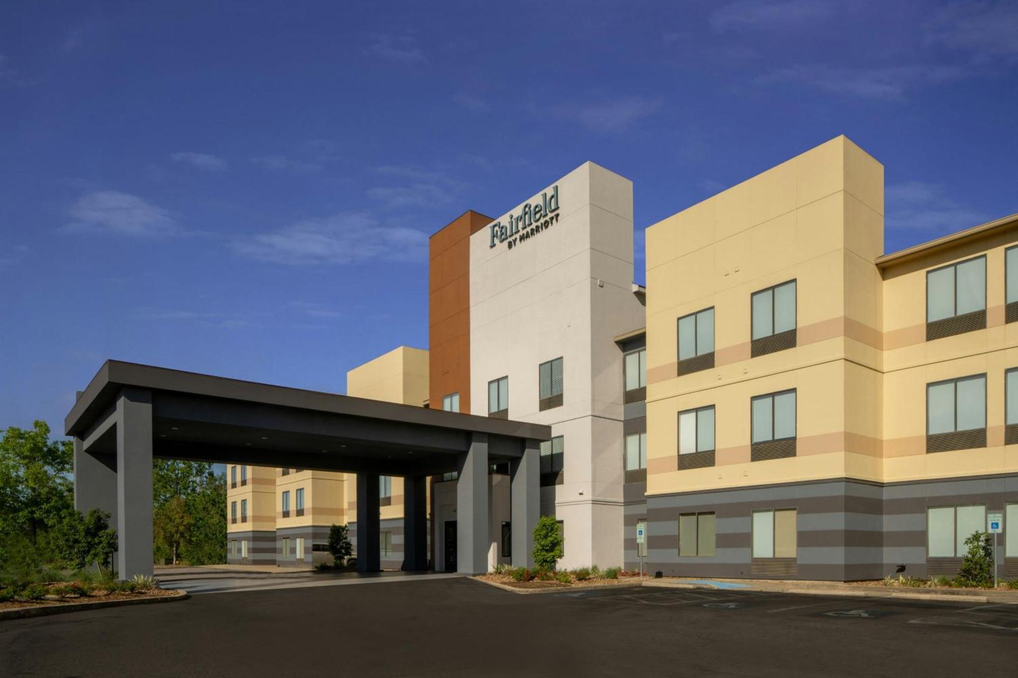 Fairfield & By Marriott South Hotel 3*