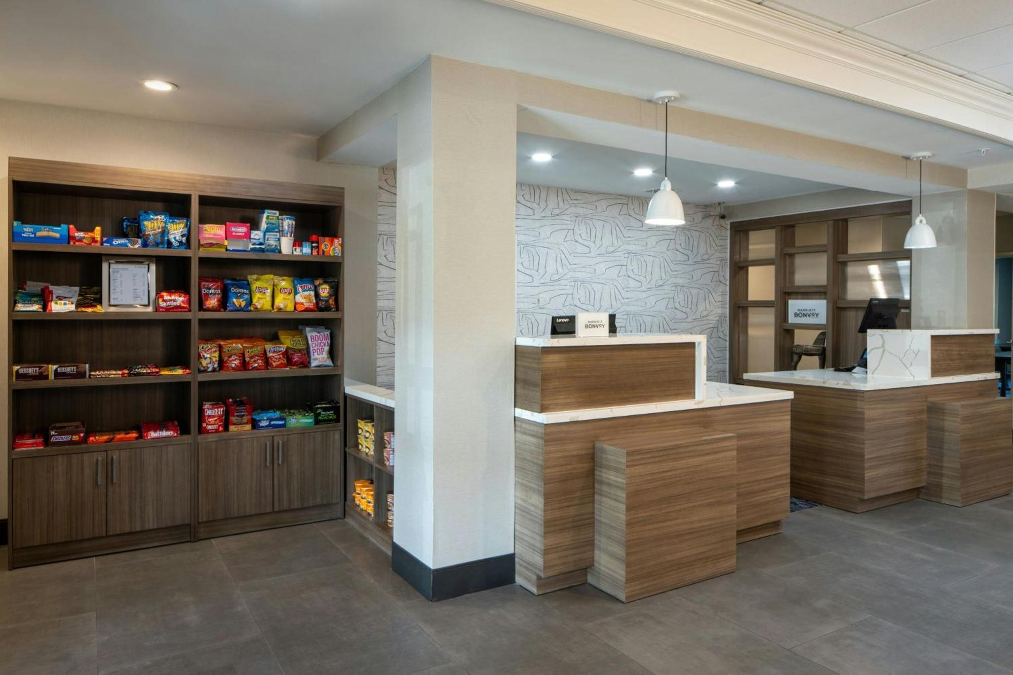 Hotel Fairfield & By Marriott South Lafayette
