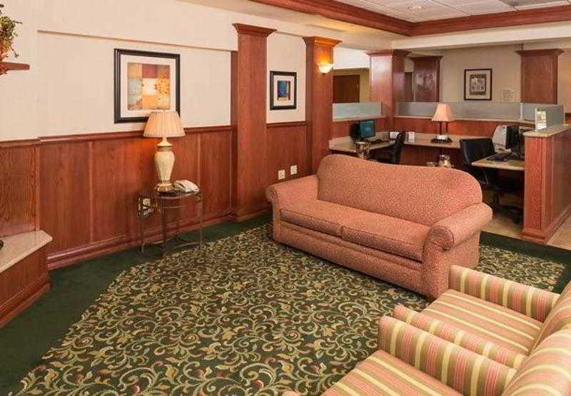 Fairfield & By Marriott South 3*
